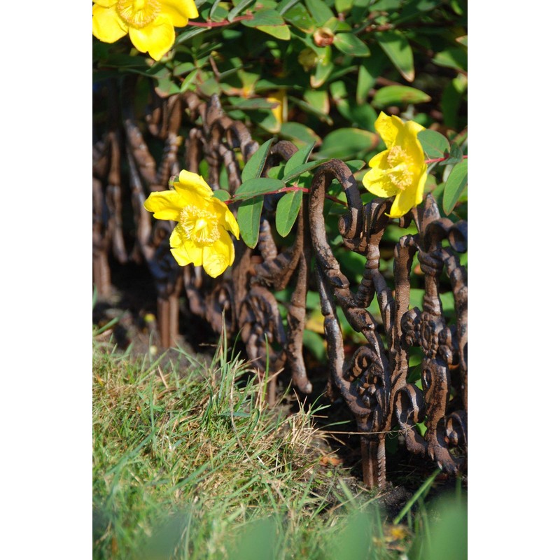 Esschert Design Lawn Edging, 11.505 by 0.468 by 12.207-Inch