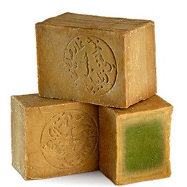 d'moRe - Certified Classic Aleppo Soap 50% Laurel Oil | 50% Olive Oil | Aged 6 Years | Shower Soap | Hair Soap | (Pack of 5 Aleppo Soap 50% Laurel Oil | 50% Olive Oil)