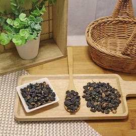 300g of chamduri acacia fruit (domestic) / 참두리 오가피열매 300g (국내산)