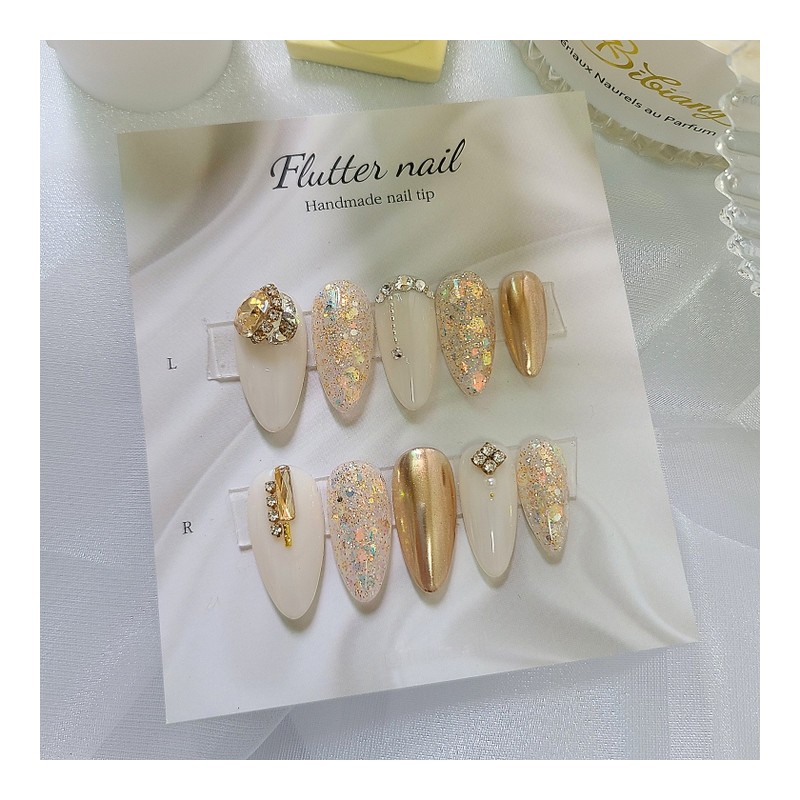 Luxury gold chandelier handmade nail tip - Almond / 럭셔리