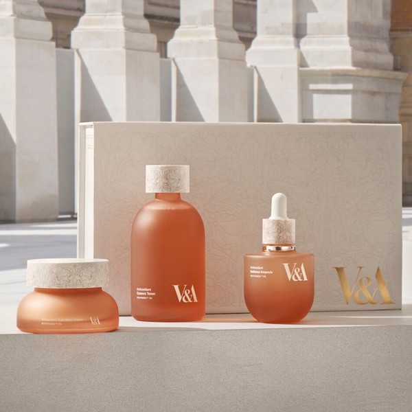 Official V & A Sea Skin Care Essential 3 Set