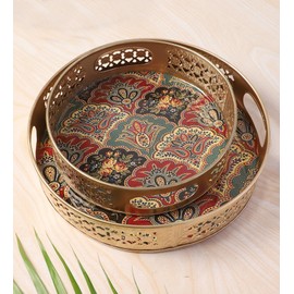 Two Moustaches Traditional Design Serving Trays Set (8 Inches & 10 Inches), Serving Plates for Home, Platters for Tea/Coffee/Fruits/Snacks, Decorative Pichwai Tray, Golden, Pack of 2