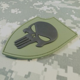 Skull Shield Morale Tactical PVC Patch (Blackout Subdued) (Olive Drab)