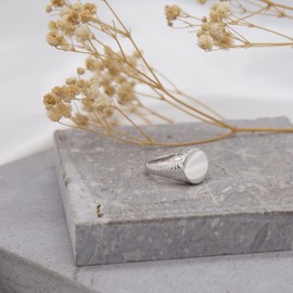 Tuscany Silver Unisex Sterling Silver Rhodium Plated 12mm x 14mm Chevron-Band Oval Signet Ring #S