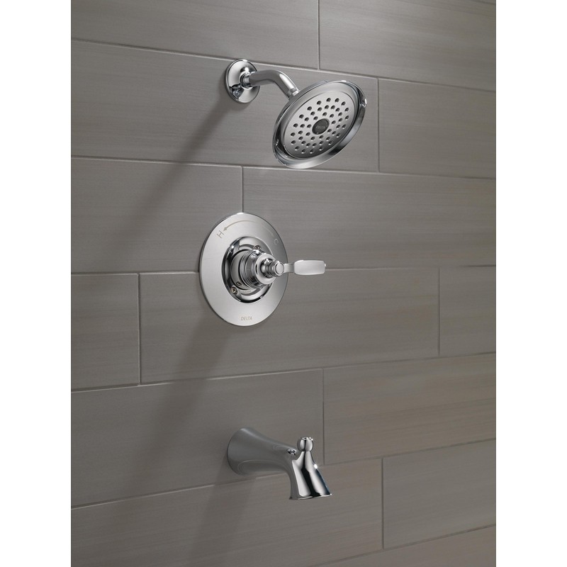 Delta Woodhurst 14 Series Bathtub and Shower Faucet Set, Chrome