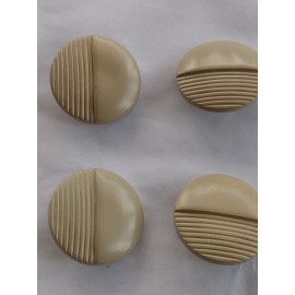 10  BRN19 1 1/8 inch STRIATED BEIGE HALF SMOOTH FINISH ROUND SHANK BUTTONS