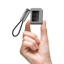 Sharge Disk M.2 NVMe - Carcasa SSD con Sistema de refrigeración Activa, USB C 3.2 Gen2 de 10 Gbps, Lector NVMe de Caja Compatible con Teclas M y SSD de tamaño 2230, Gris. No Incluye SSD