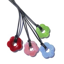 tenghong2021 Y2K Punk Colorful Acrylic Plum Blossom Shape Pendant Necklace Resin Flower Leather Rope Necklace Lightweight Acrylic Pendant Charms Summer Beach Choker for Women-Style A