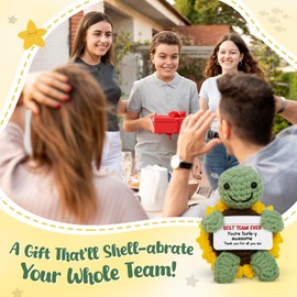 OASSIE Employee Appreciation Gifts for Coworkers - Best Team Ever Mini Positive Turtle Crochet with Message Card - Thank You Christmas Birthday Team Gifts for Employees, Emotional Support Crochet