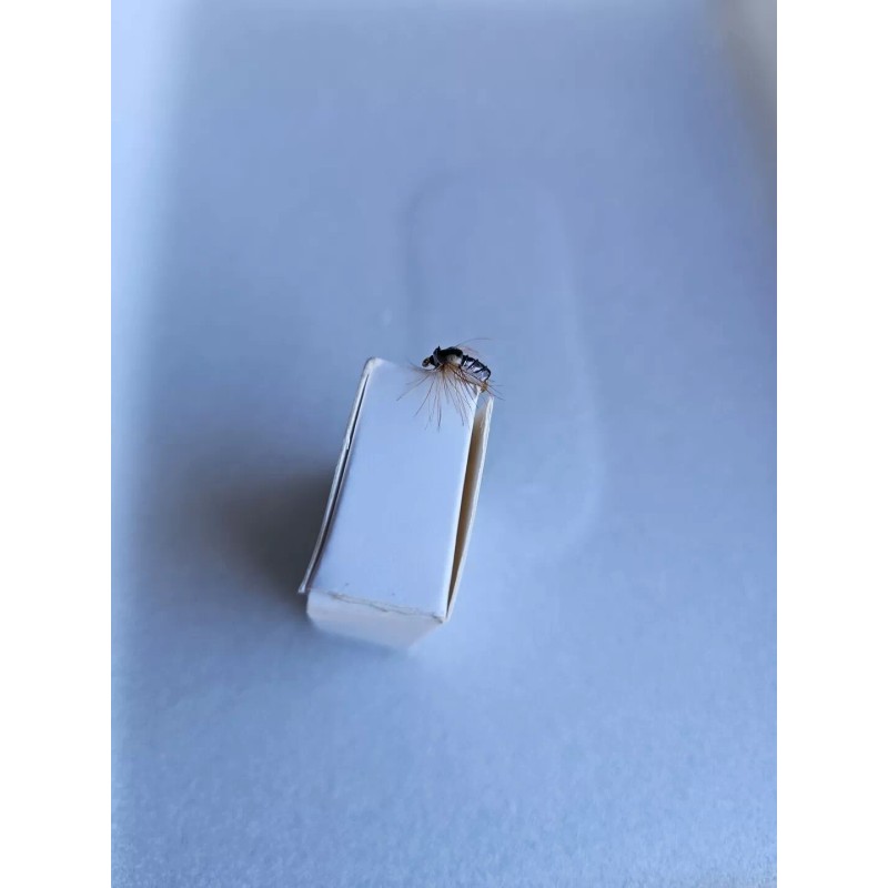 Unbranded Midges Tan Silver Whiskers #20,18, (Per Dozn(These Are The