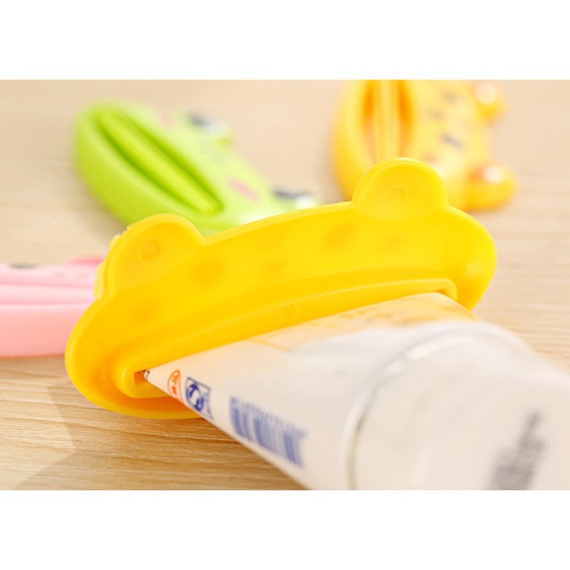 6Pcs Color Random Frog Tube Squeezers Toothpaste Dispenser Toothpaste Rolling