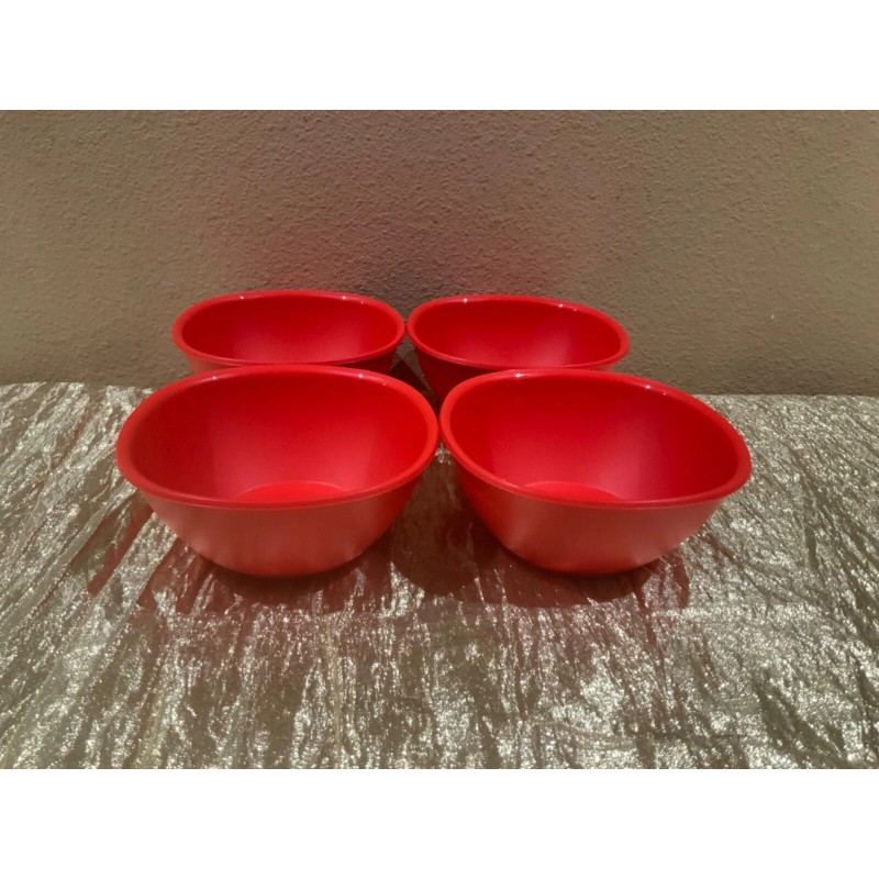 Tupperware New Set of 4 Legacy 400ml Bowls in Red