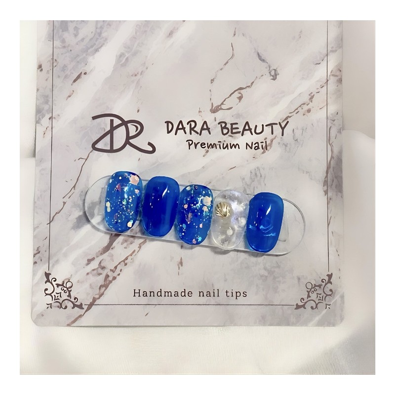 Dara Beauty July Art of the MonthSummer Glitter Seashell Nail❣