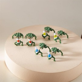 Frog Earrings for Women Hat 3D Cute Frog Stud Earrings Cool Green Frog Small Animal Earrings Party