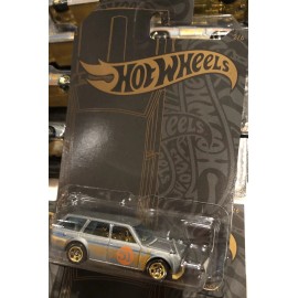 HOT WHEELS 2019 51st ANNIVERSARY SATIN AND CHROME '71 DATSUN BLUEBIRD 510 WAGON