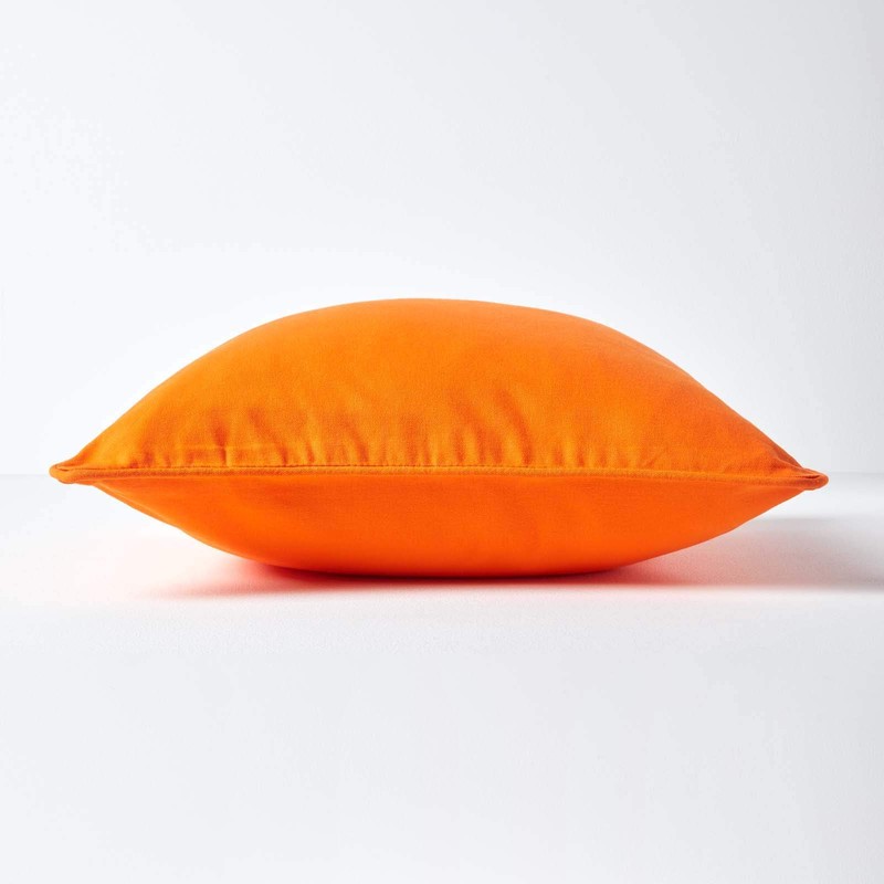 Homescapes – 100% Cotton Plain Orange Filled Cushion – Solid