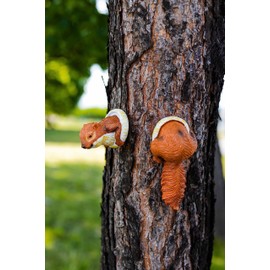 garden mile® Squirrel Garden Decoration Sculpture for Outdoor and Indoor Use Ideal for Hanging on a Tree