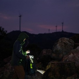 OLIGHT Baton4 Rechargeable EDC Flashlight, LED Pocket Flashlight 1300 Lumens with Magnetic Charging Cable, Small Powerful Bright Flashlight for Home, Camping, and Emergencies (Regal Blue)