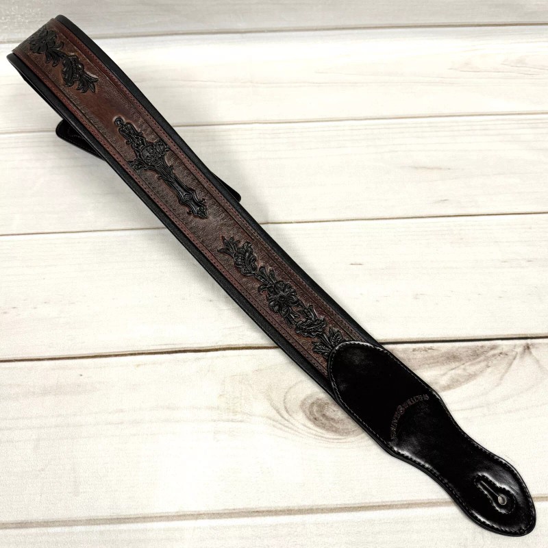 Walker And Williams KB-02-BT Oxblood & Black Carving Leather With