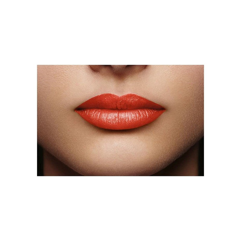 L'Oréal Paris Color Riche Satin Smooth Lipstick, Moisturising Pure Pigment