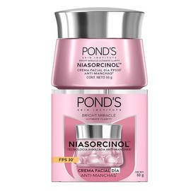 POND'S Crema Facial Antimanchas* Día Bright Miracle Ultimate Clarity con Niasorcinol y FPS 30**, uso de día para una piel luminosa y tono uniforme 50 g