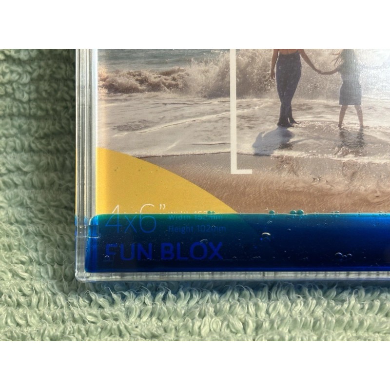 ADVENTA GBF-46-BE acrylic photo frame w/ liquid blue wave action