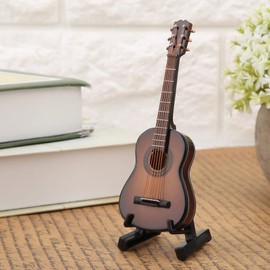 Guitar Model, 10 x 3.5 x 1 cm Miniature Wooden Guitars, Guitar Ornament with Stand, Mini Dollhouse Musical Instrument, Handmade Decoration, Wooden Guitar Musical Decoration for Guitarists, Guitar