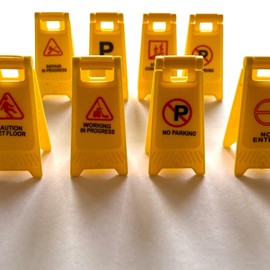Miniature Warning sign, Mini floor Caution sign, Yellow plastic notice 1/12 scale 2cm x 4cm, Dollhouse, Fairy Garden Accessories, Diorama (2PCS)