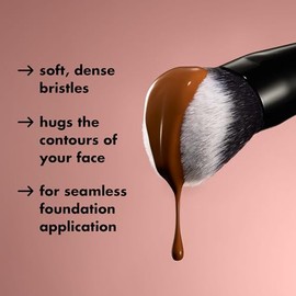 e.l.f. Cepillo de base de deslizamiento suave, cepillo de maquillaje facial para un acabado de aspecto natural, para fórmulas líquidas y en crema, veg