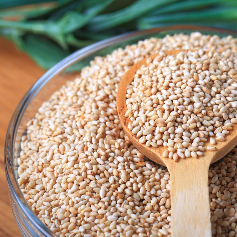 Minimalist White Sesame Seeds, 13.6 oz, Crunchy Garnish, Sushi &