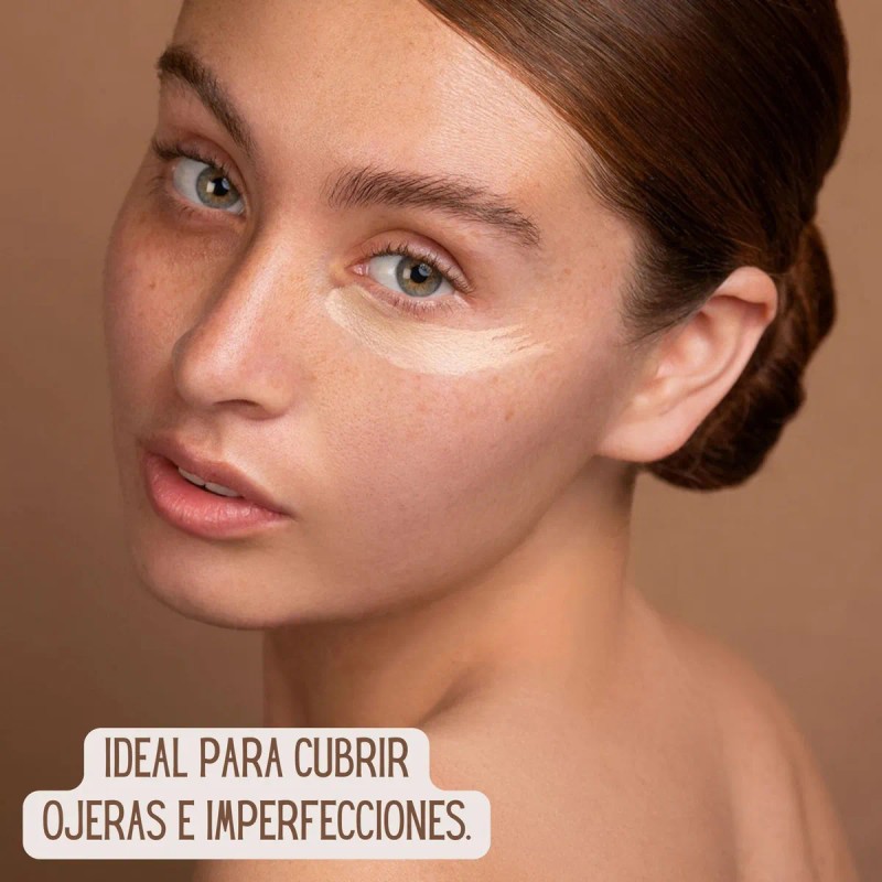Goc, Corrector En Crema Con Ácido Hialurónico, Ligero Tono Tono