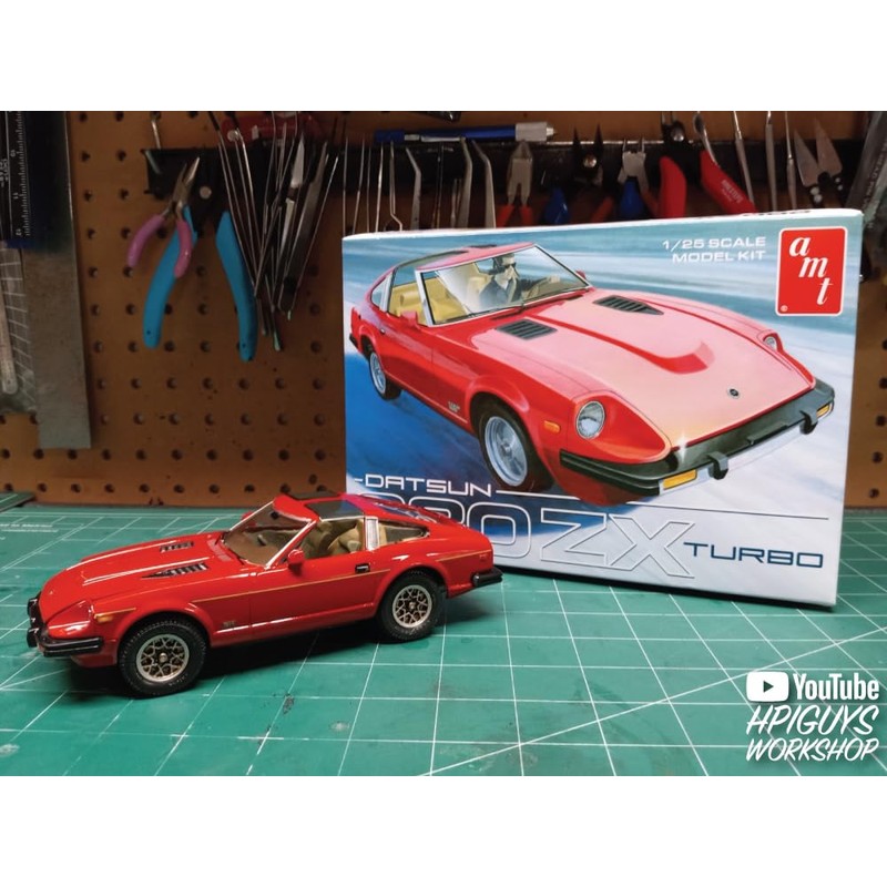 AMT 1/25 Datsun 280ZX Turbo T-Bar Roof Plastic Model AMT1372
