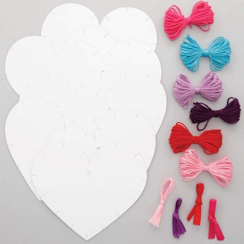 Baker Ross AX745 Heart Weaving Decorations - Pack of 8,
