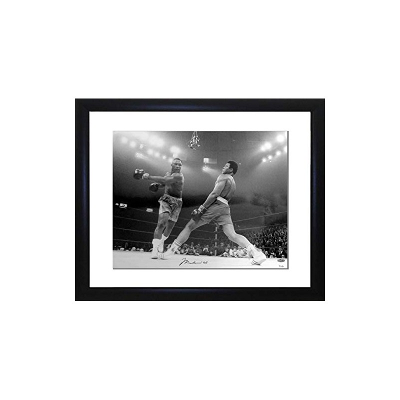 Picture Favourites Muhammad Ali and Joe Frazier 1971 Framed Photo