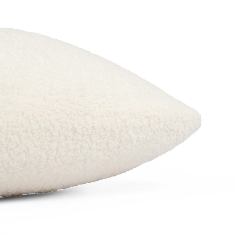 Highams 2 x Boucle Teddy Fleece Cushion Covers Fluffy Warm