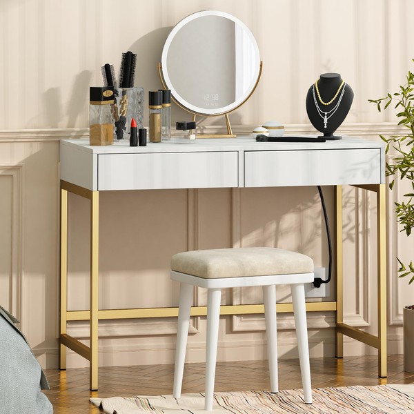 Treocho Computer Desk with USB Charging Ports and Power Outlets,