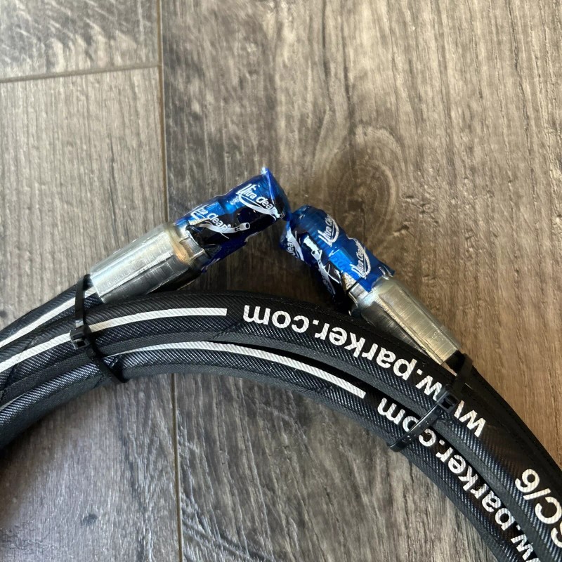 Parker Tough Cover Hydraulic Hose 471TC-4, 9 ft. long Male