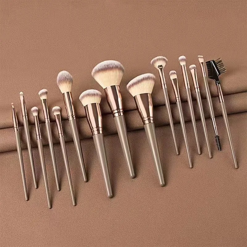 Kit 14 Pinceles De Maquillaje Velvoss Profesional