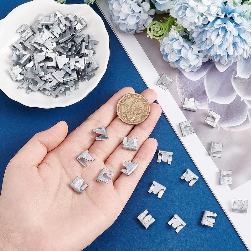 AHANDMAKER 100Pcs Upholstery Stay Wire Clips Wire Cage Buckle Clips