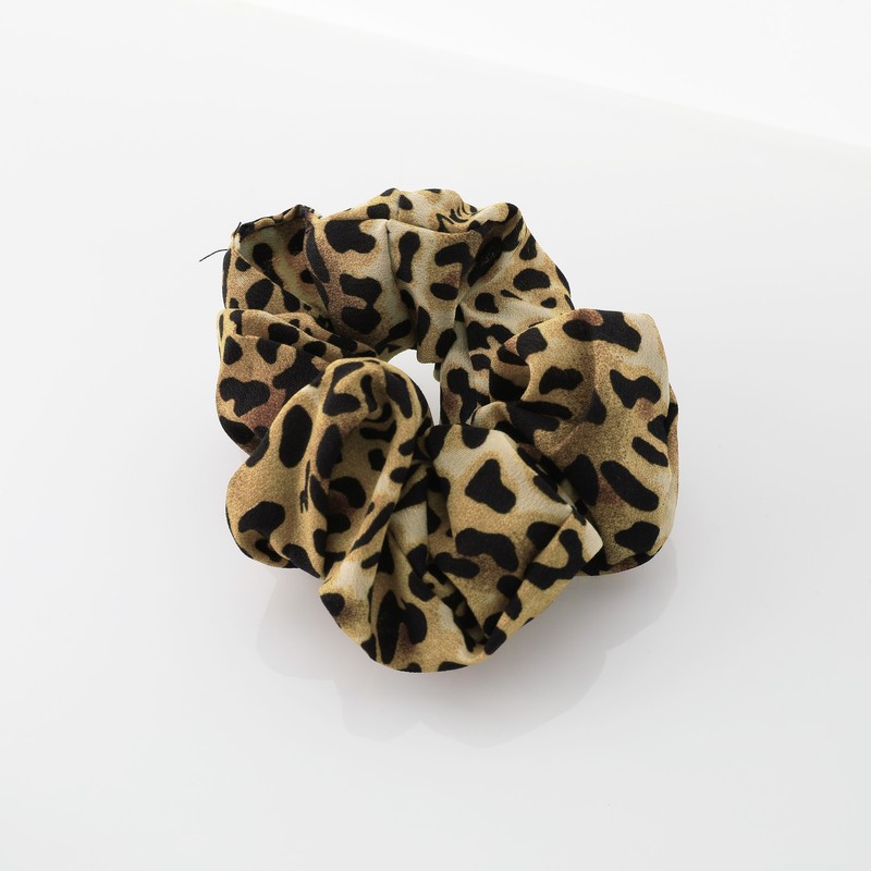 Leopard pattern scrunchie / 호피 무늬 스크런치