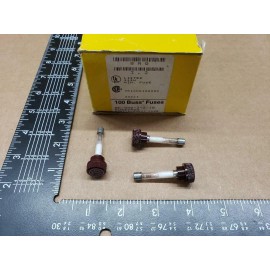 Bussmann (3 pcs) GMQ-3-2/10 Bussmann, 3.2A 300vac, Time Delay, Glass Fuse and Knob Combo
