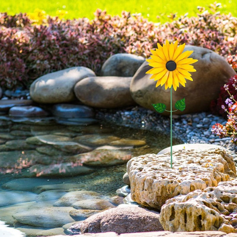Sunflower Windmill Metal Windmill Garden Stake Wind Sculptures for Balcony