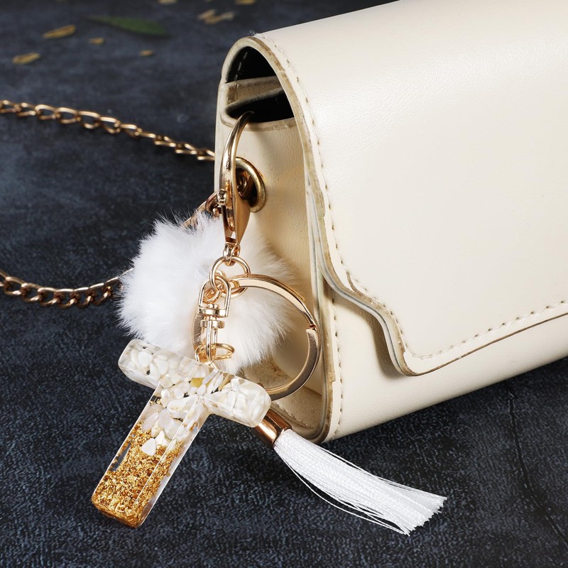 MWOOT Keyring Letter Pompom Tassels, T