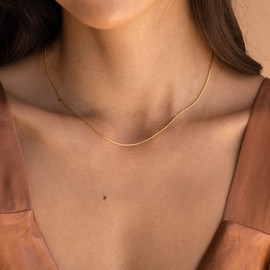 DEARMAY Simple Gold Necklace for Women Dainty Gold Chain Necklace for Women Gold Choker Necklaces for Women Minimalist Thin Snake Chain Necklaces for Teen Gifts