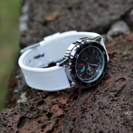 BISONSTRAP Sport Silicone Watch Band 20mm, Quick Release Rubber Replacement Band Men Women Bracelet, White/Silver Buckle