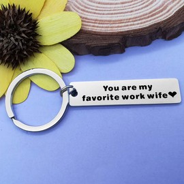 Funny Coworker Gift You are My Favorite Work Wife Keychain Novelty Gift for Wife Colleague Friends Coworker Leaving Gift Going Away Gift Coworker Farewell Gifts Office Keychain Christmas Birthday Gift