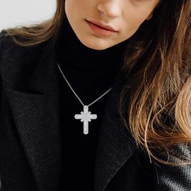AOWVUTS Women's Cross Necklace, 925 Sterling Silver Chain, Cubic Zirconia, Cross Pendant Chain, Elegant Choker Necklace for Women, Fashion Jewellery, Women's Gifts for Valentine's Day, Mother's Day