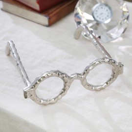 Sagebrook Home 13532-04 Aluminum Glasses Sculpture, 3" Silver, 8''L x 8''W x 3''H
