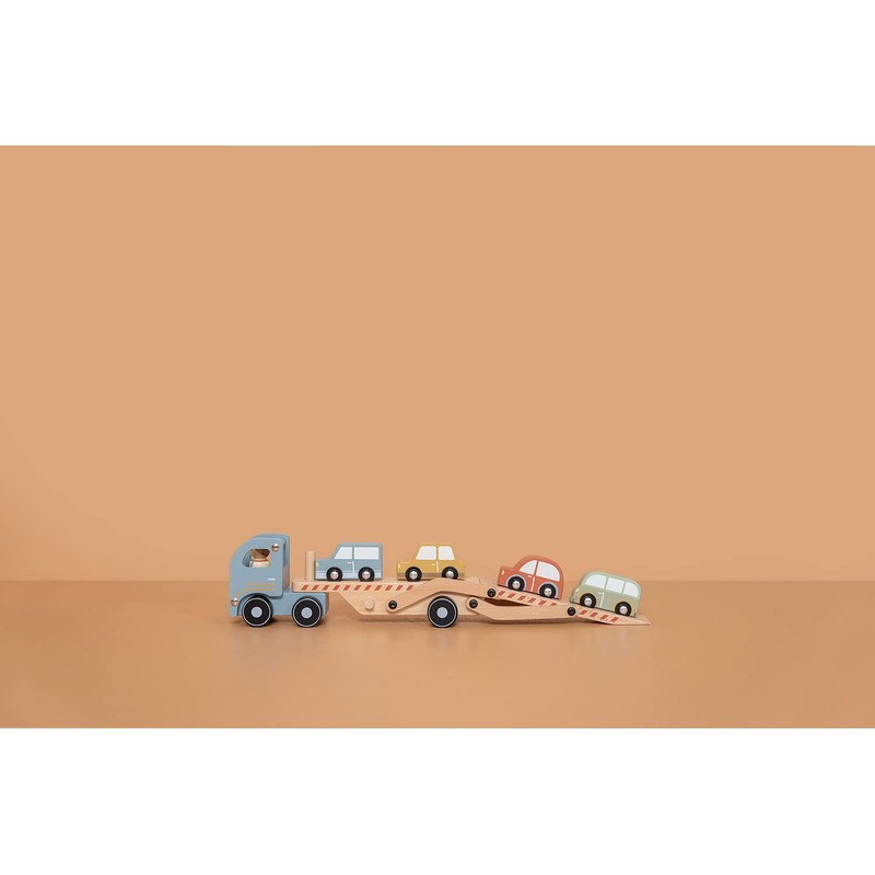 Little Dutch Car transporter including 4 cars and toy figure