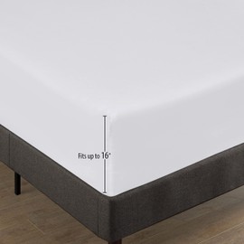 Royale Linens 6 Pack Full Fitted Sheet Set - Bottom Sheet - Ultra Soft & Breathable - Brushed 1800 Microfiber - Wrinkle & Stain Resistant - Hotel Quality Deep Pocket Stretches Up to 16" (Full, White)